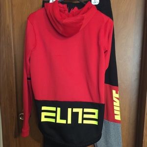 Nike Elite youth xl tracksuit